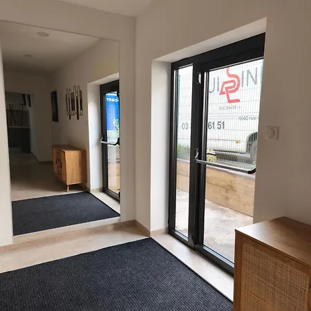 Secret - 5 Pers - Jacuzzi - 70m2 - 2 Separes Colmar