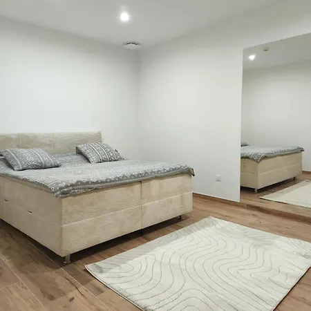 Secret - 5 Pers - Jacuzzi - 70m2 - 2 Separes * Colmar